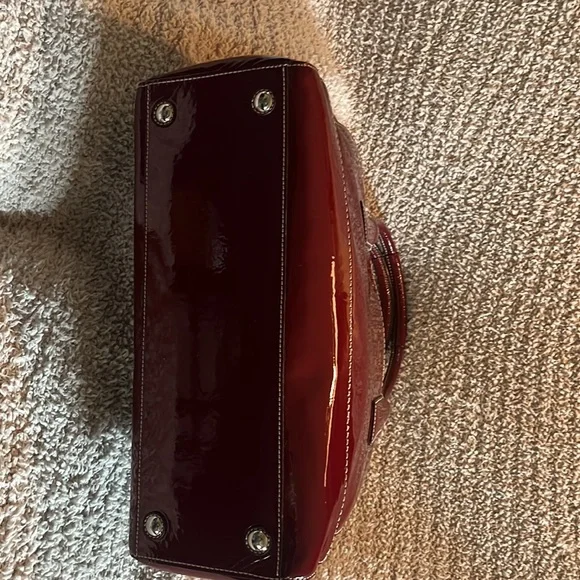 Red Coach purse - Picture 2 of 7